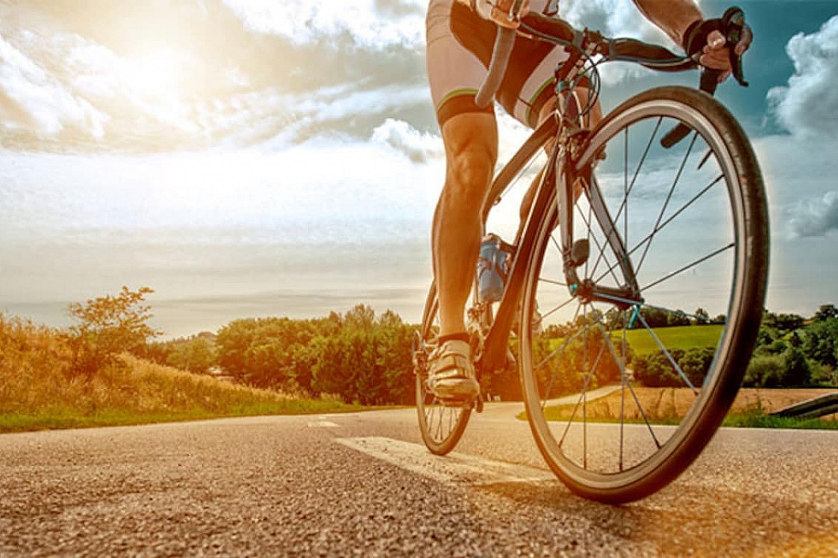 Τα σωματικά και ψυχικά οφέλη της ποδηλασίας