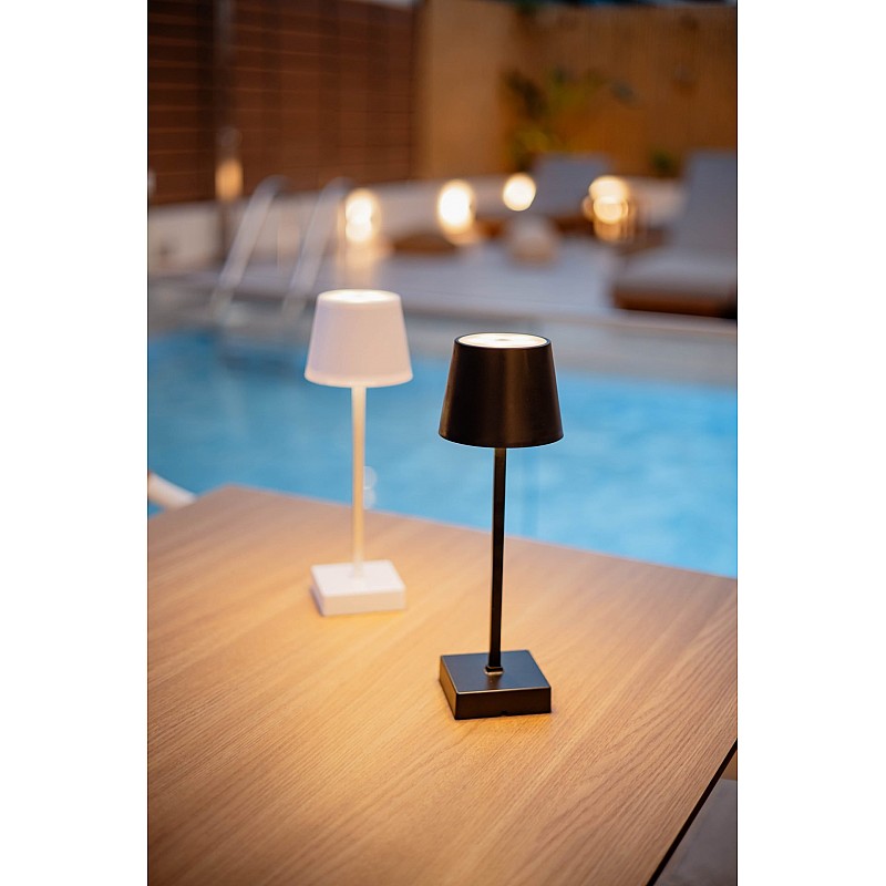 Επιτραπέζιο επαναφορτιζόμενο φωτιστικό led σε χρώμα μαύρο 11x11x32