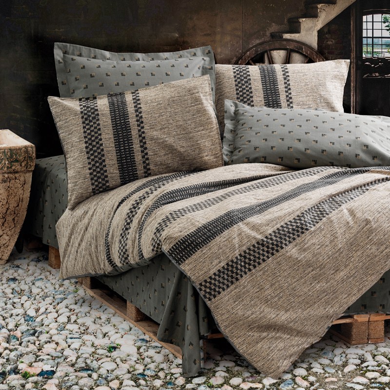 Σετ παπλωματοθήκη Arlo Cotton Box 3 τμχ Μονή (160x220) χρώμα καφέ - γκρι Σετ παπλωματοθήκη Arlo Cotton Box 3 τμχ Μονή (160x220) χρώμα καφέ - γκρι