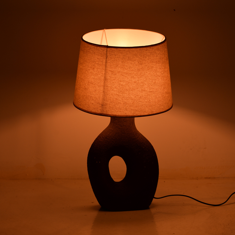 Επιτραπέζιο Φωτιστικό Ovola Inart Ε27 Κεραμικό Σε Γκρι Antique-Μπεζ Απόχρωση Φ30X52Εκ